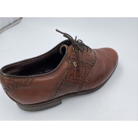 Footjoy Classics Golf Shoes / 9W Brown Leather / Used Condition 9 W main image 16